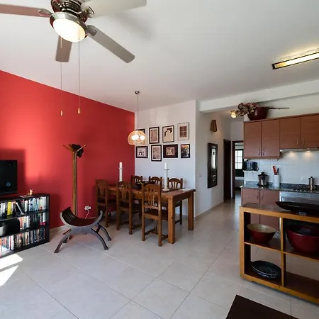 Eguzki Lore Apartment